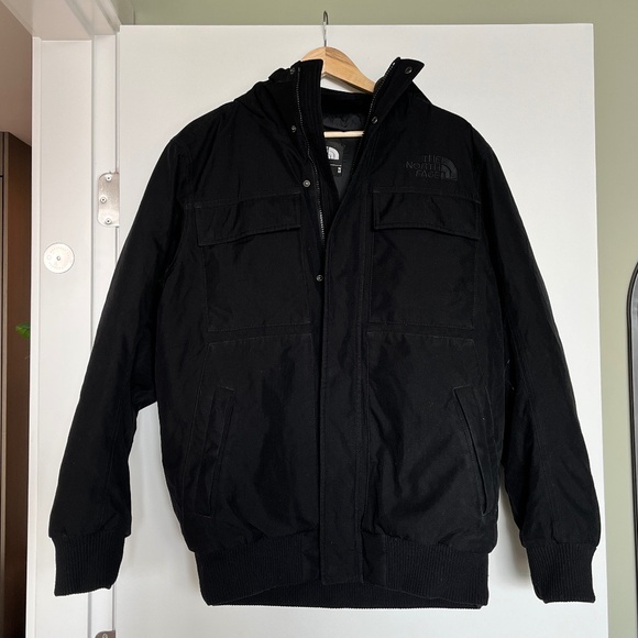 North Face Winter Jacket (mens) - Picture 1 of 5